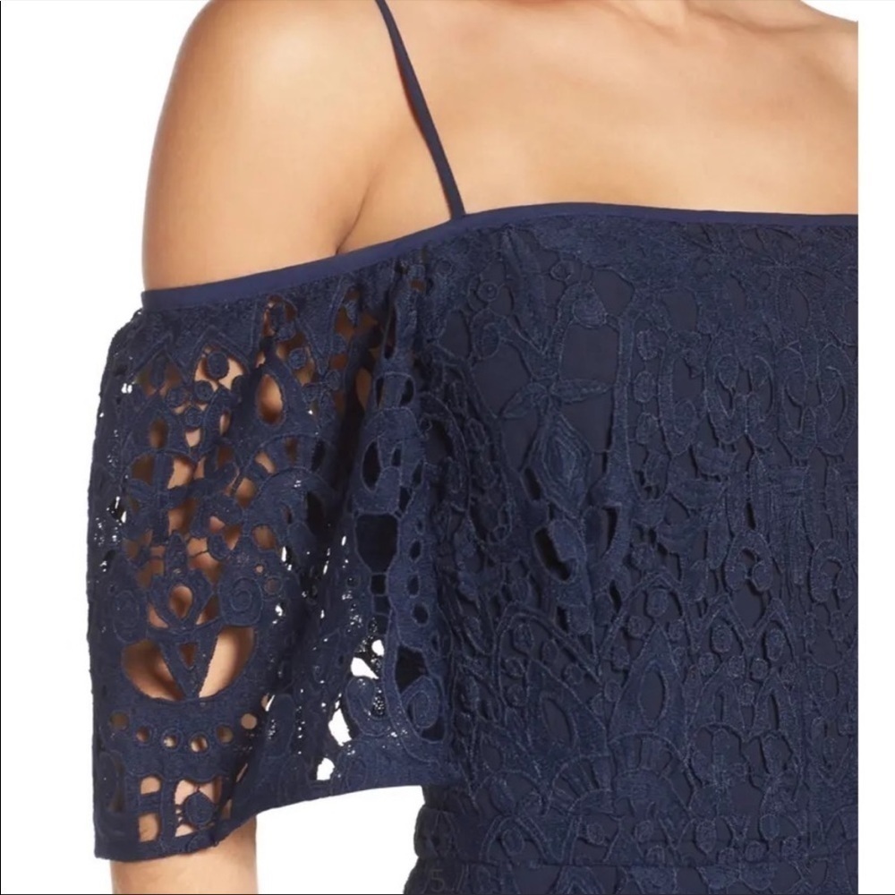 Chelsea 28 Off Shoulder Navy Lace Dress Size Small - Picture 3 of 9